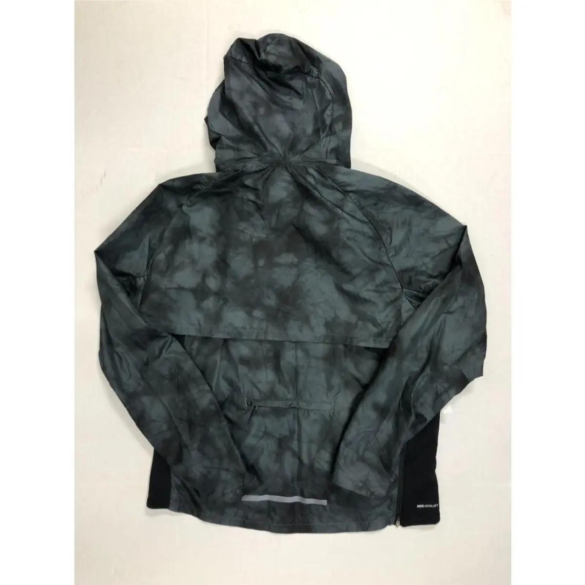 Nike clothing - Nike AeroLoft - AeroLoft - BV5699021 - Black (UPC: 193146087544) 6