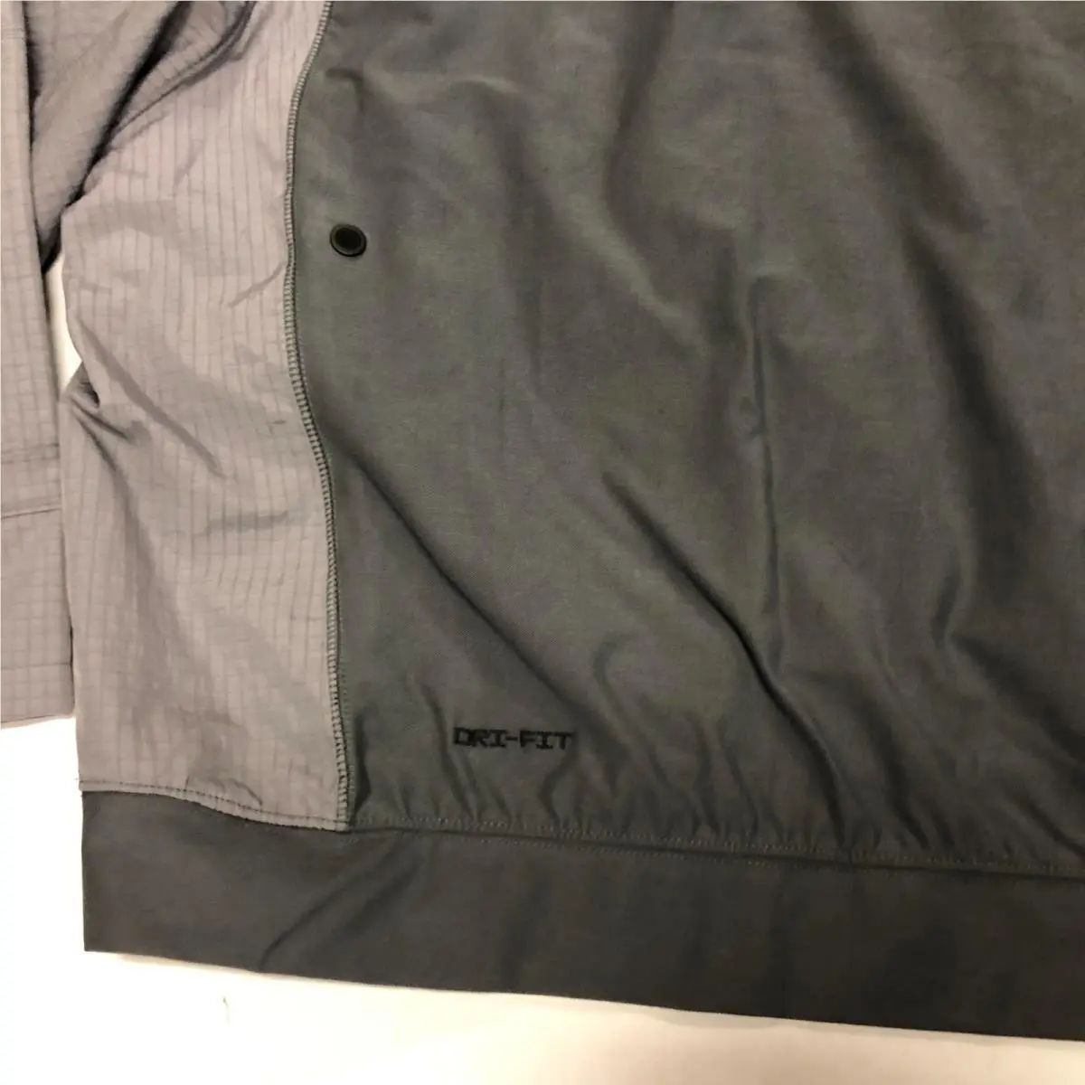 Nike clothing - Iron Grey/Black (UPC: 198726702527) 7
