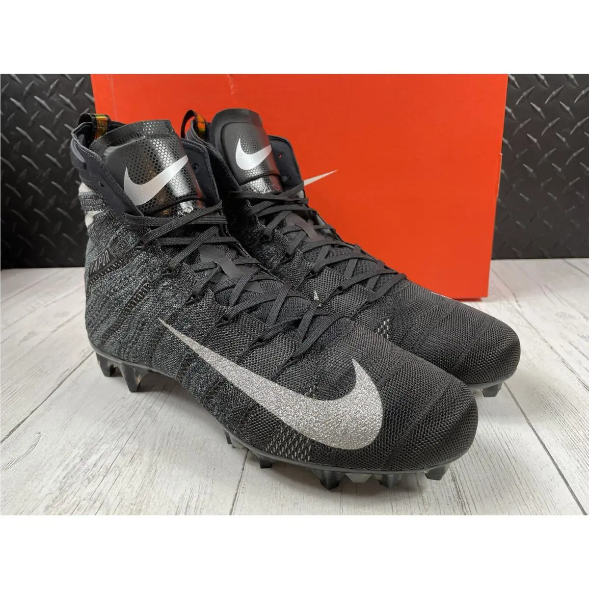 Nike shoes - Nike Vapor Untouchable - Vapor Untouchable - AH7408-010 - Black (UPC: 0888413959036) 1