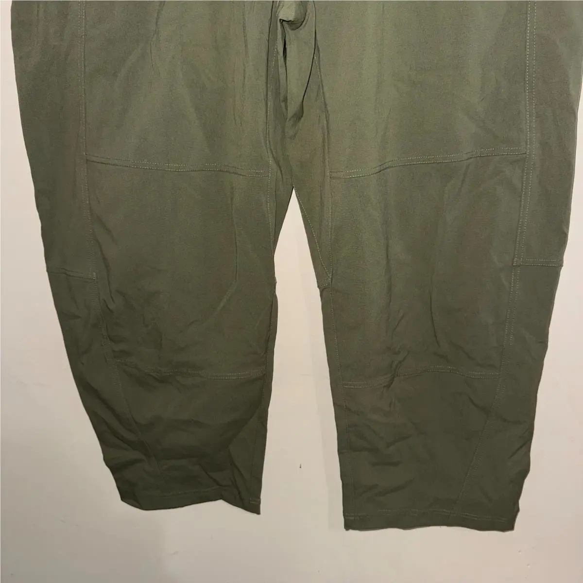 Nike clothing - HJ0243-222 HJ0243 - HJ0243-222 HJ0243 - Green 1