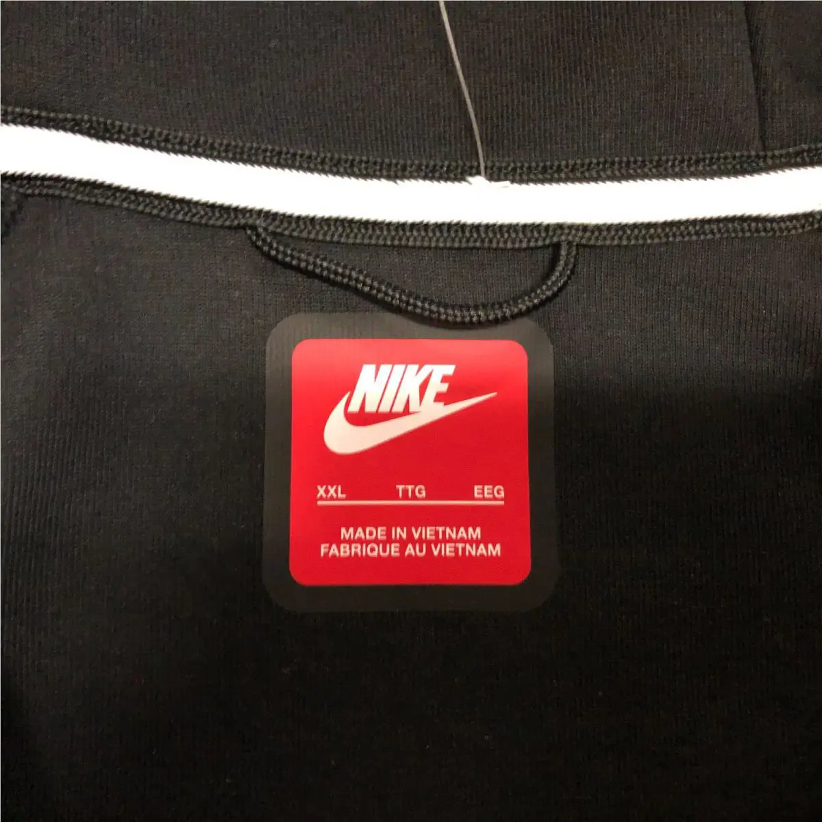 Nike clothing - Black (UPC: 198484554703) 3