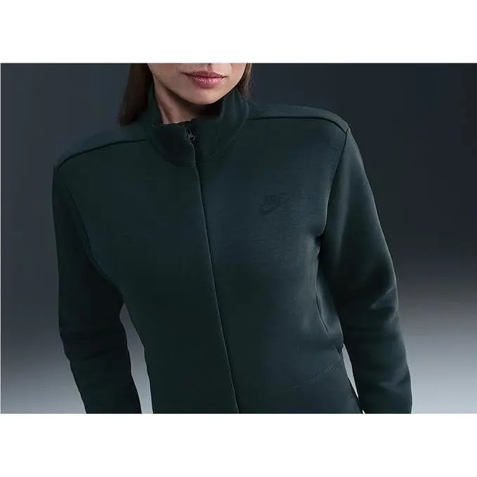 Nike clothing - Seaweed 1