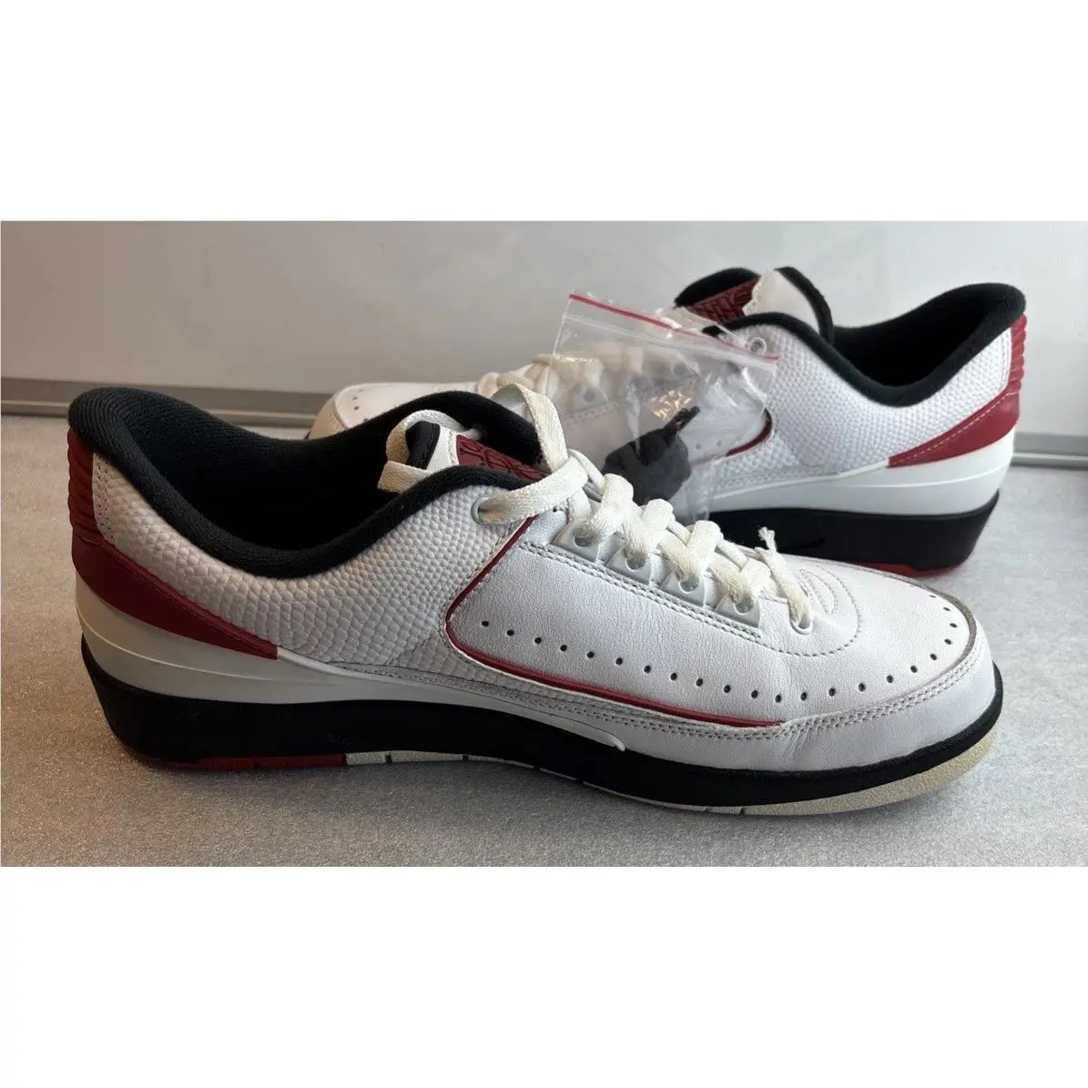 Nike shoes - Air Jordan Retro - Air Retro - 832819-101 - White 2