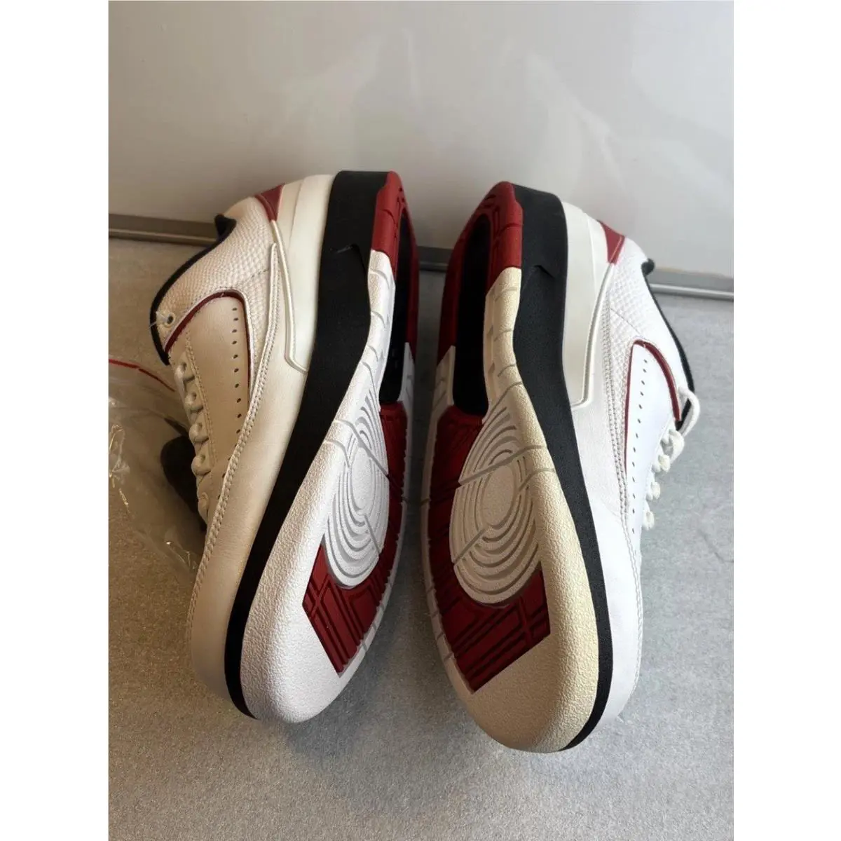 Nike shoes - Air Jordan Retro - Air Retro - 832819-101 - White 4