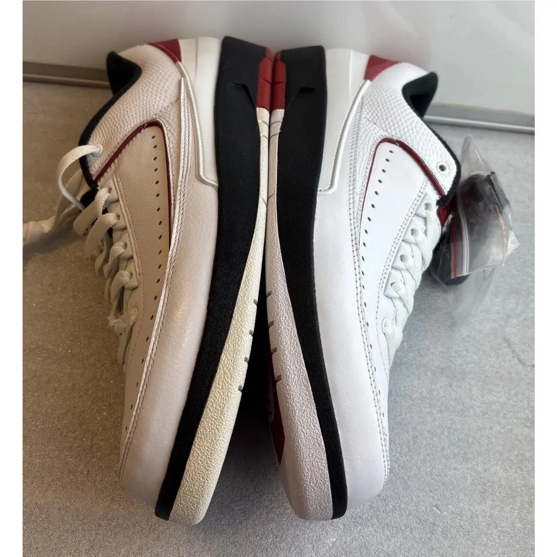 Nike shoes - Air Jordan Retro - Air Retro - 832819-101 - White 5
