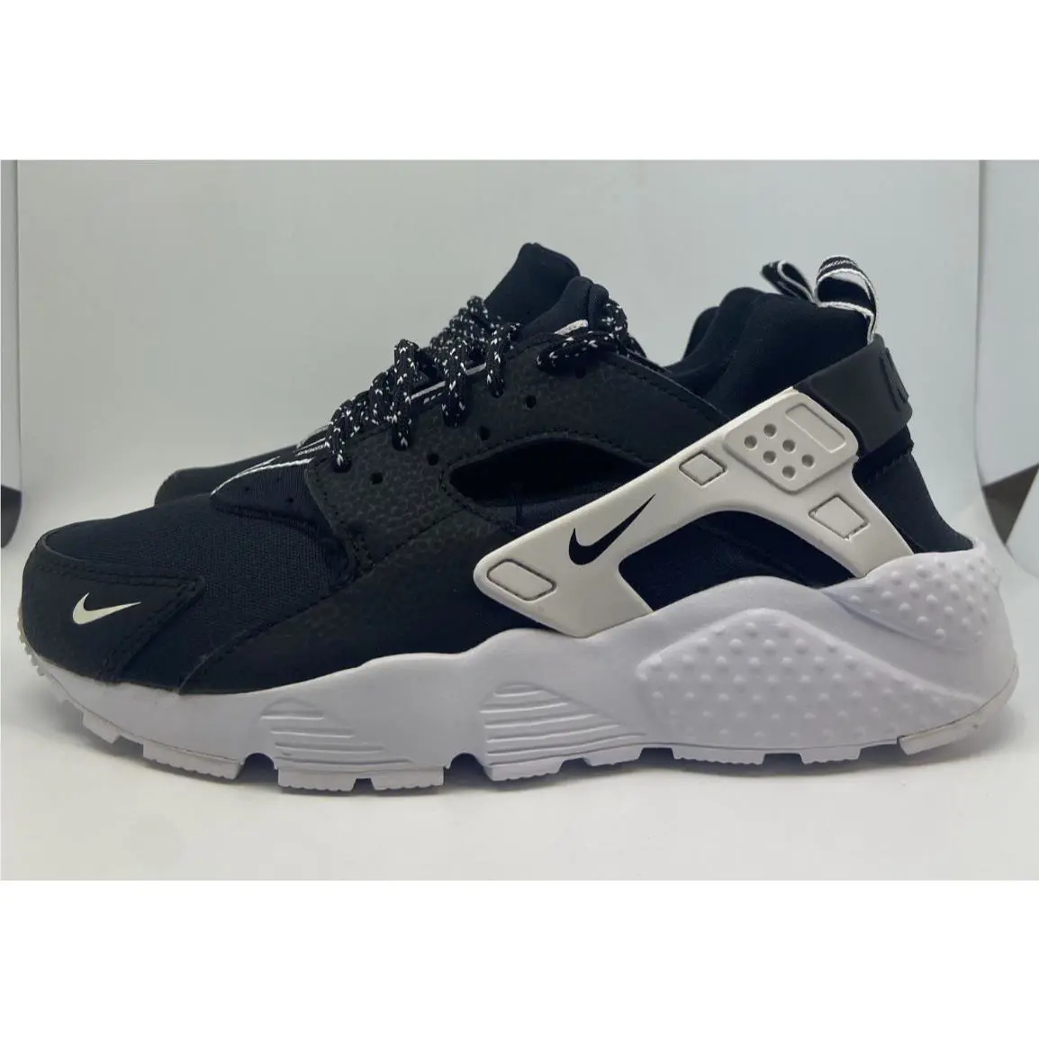 Nike shoes - Nike Huarache Run - Huarache Run - Black (UPC: 091206434225) 2