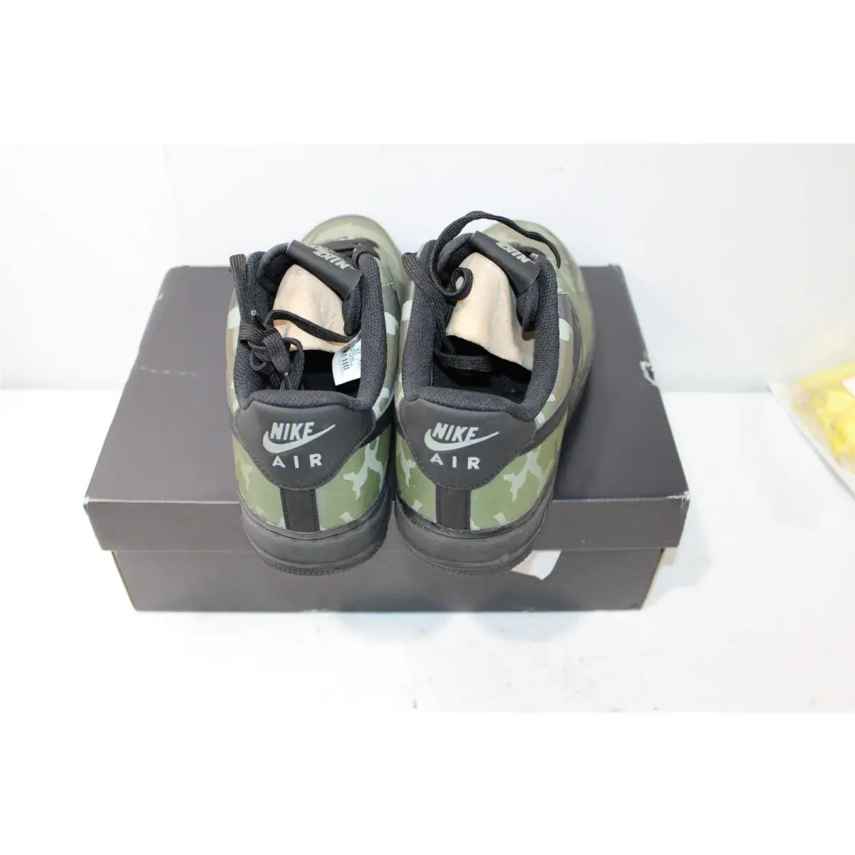 Nike shoes - Nike Air Force 1 `07 LV8 - 718152-203 - Green (UPC: 091201537525) 4