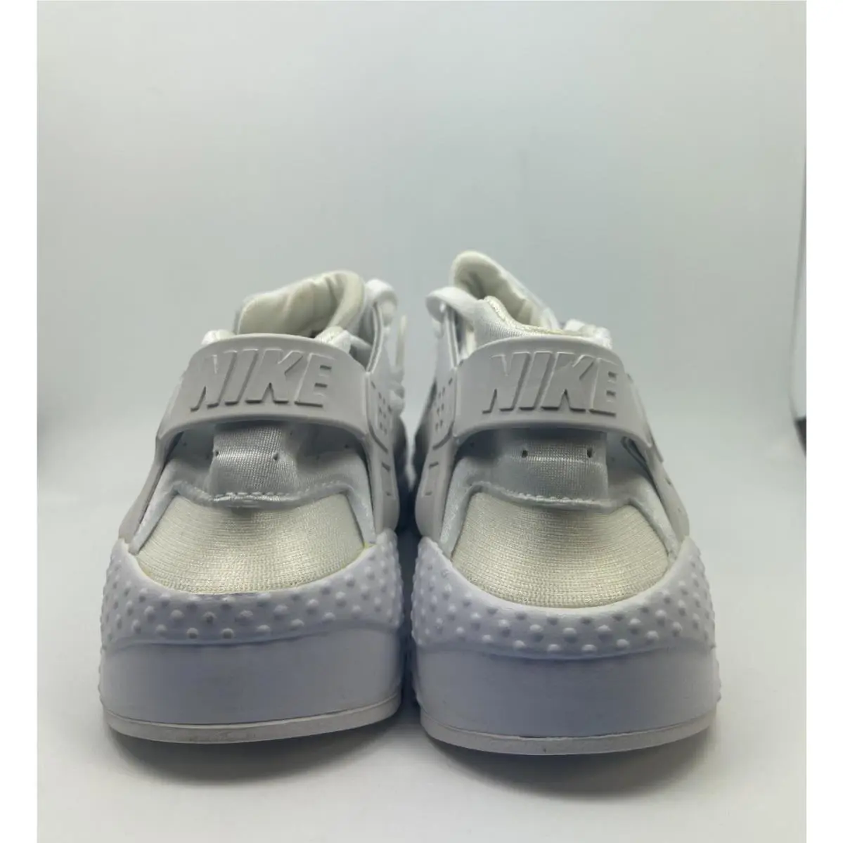 Nike shoes - White (UPC: 826215357704) 4