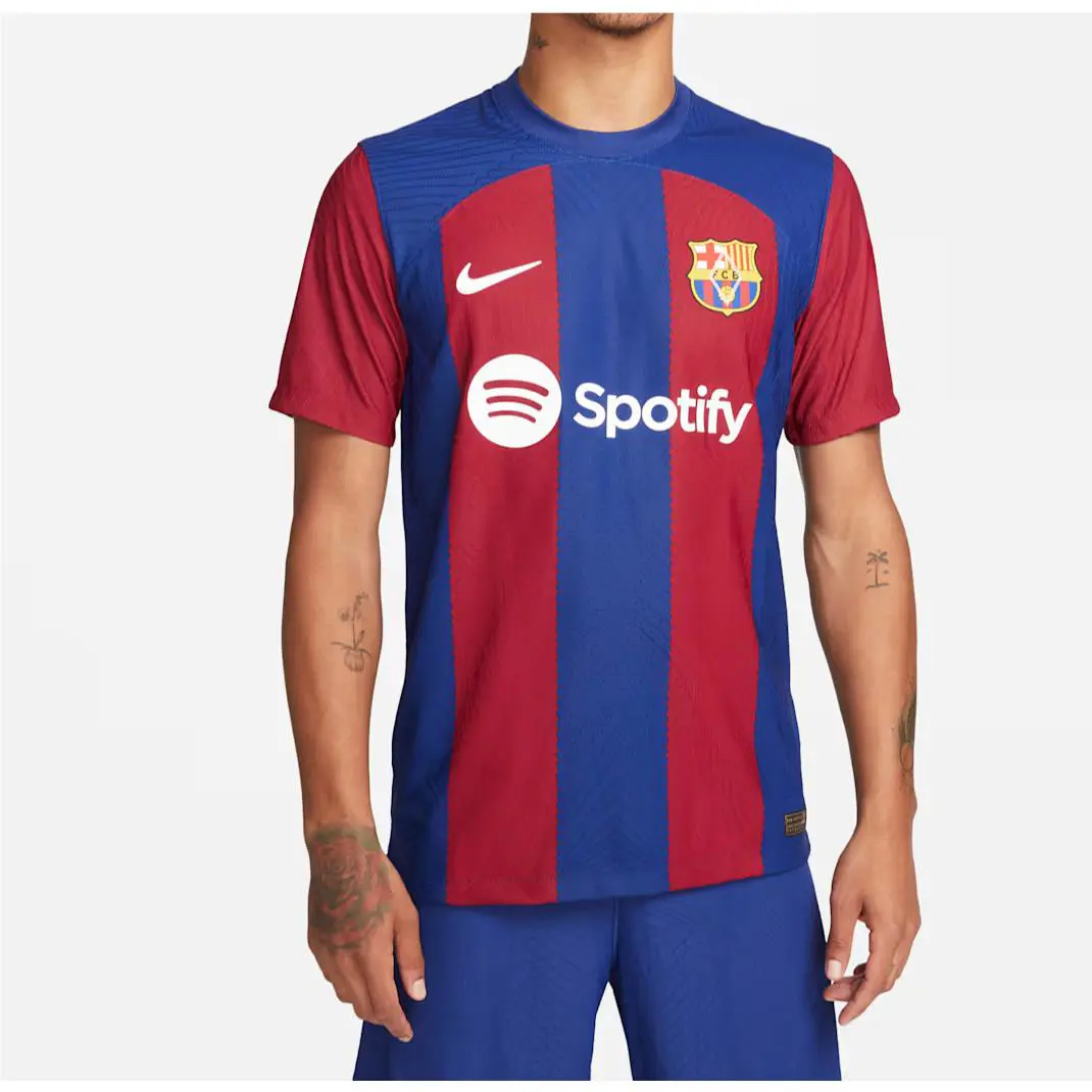 Nike clothing - Nike Dri-Fit - Red 1