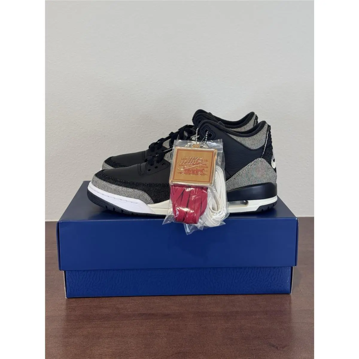 Nike shoes - Air Jordan Retro - Air Retro - Levi`s Denim 0