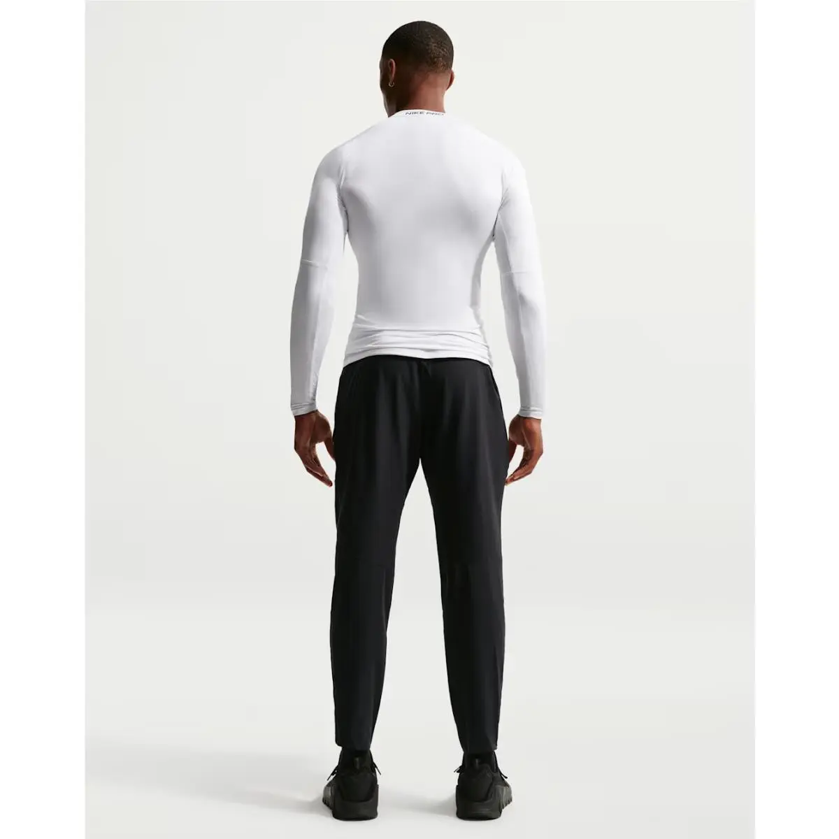 Nike clothing - nike training - training - hv424-010 - Black (UPC: 198482320799) 3