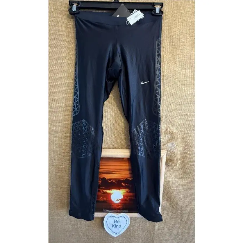 Nike clothing - Black (UPC: 885179125675) 10