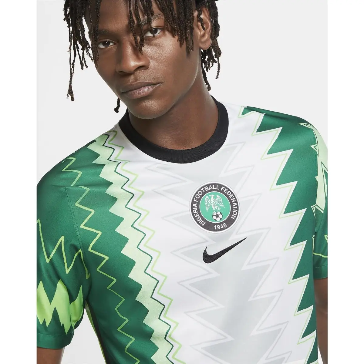Nike clothing - Nike Dri-Fit - Green / White / Black 5