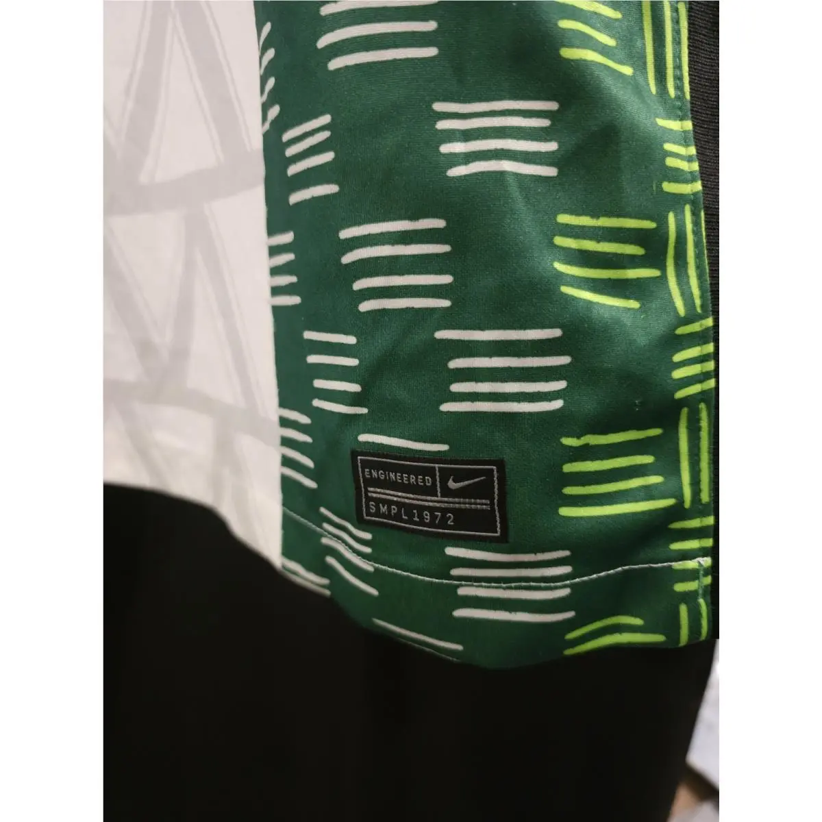 Nike clothing - Nike Dri-Fit - Green / White / Black 1