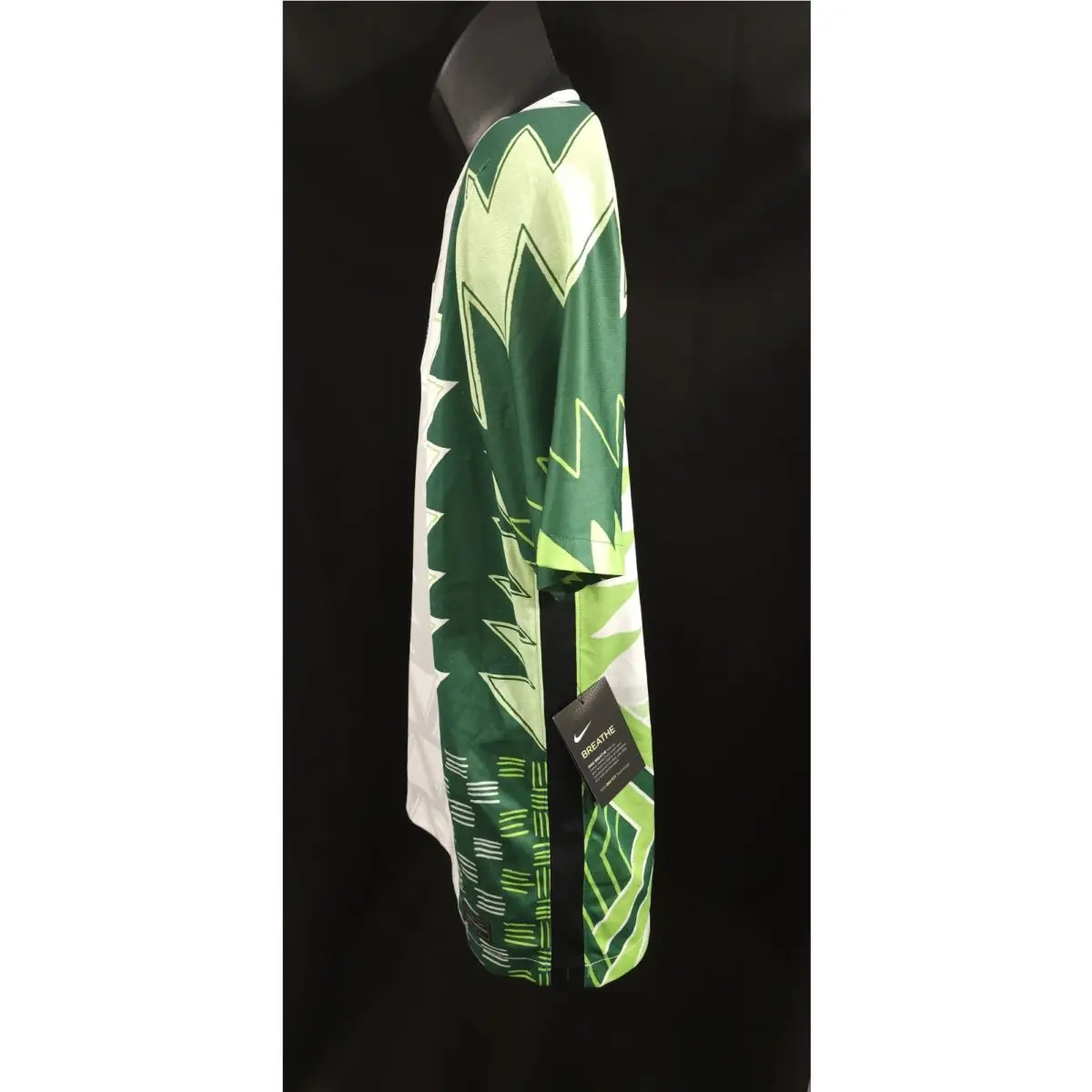 Nike clothing - Nike Dri-Fit - Green / White / Black 3