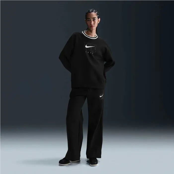 Nike clothing - Black (UPC: 197860184022) 1