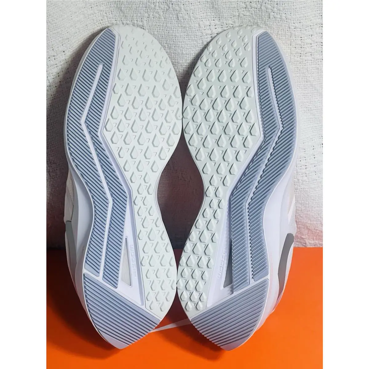 Nike shoes - Nike Zoom Winflo - Zoom Winflo - CK4475-600 - Pink (UPC: 0193150949340) 2