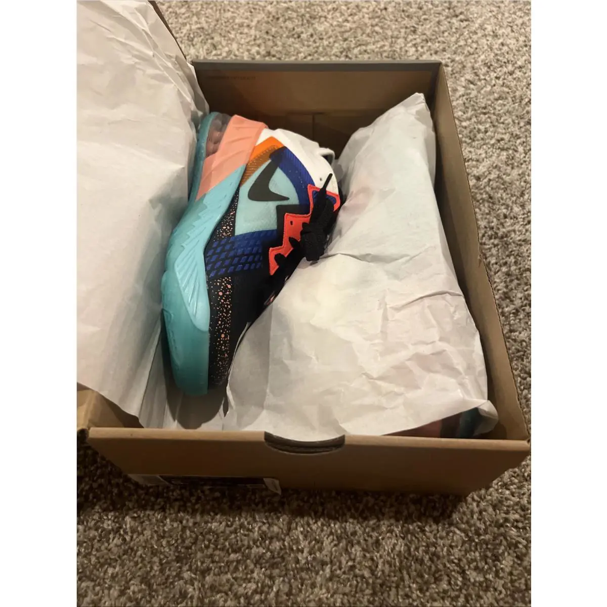 Nike shoes - LeBron XVIII - LeBron XVIII - Multicolor 8