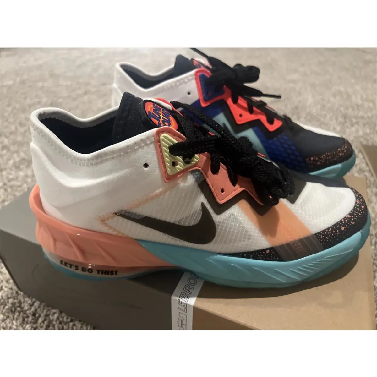 Nike shoes - LeBron XVIII - LeBron XVIII - Multicolor 0