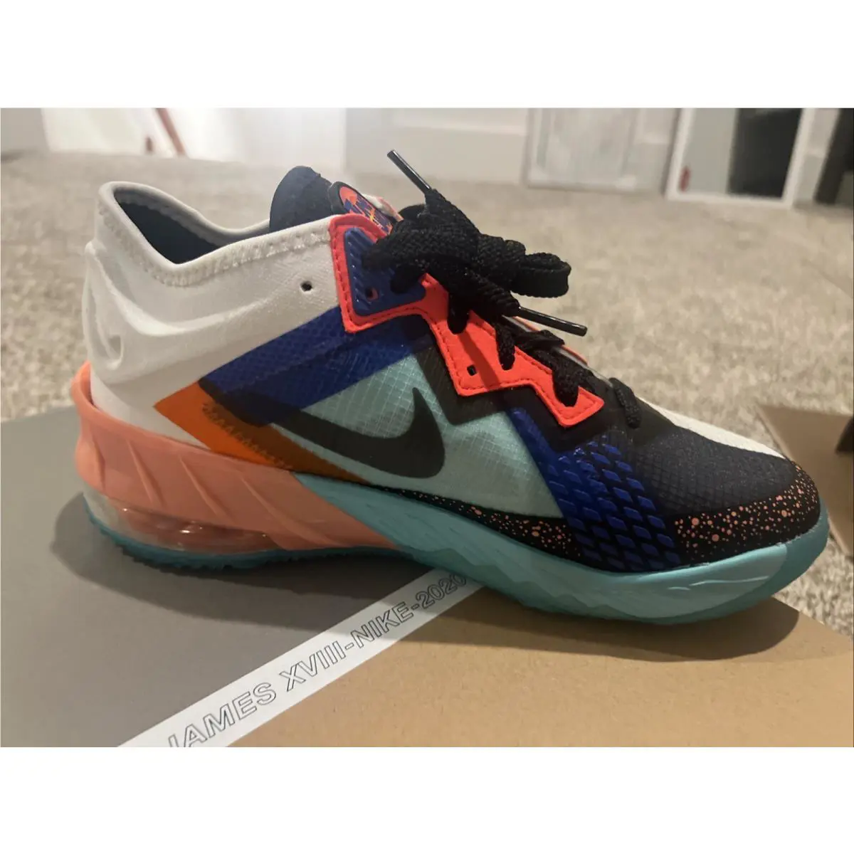 Nike shoes - LeBron XVIII - LeBron XVIII - Multicolor 2