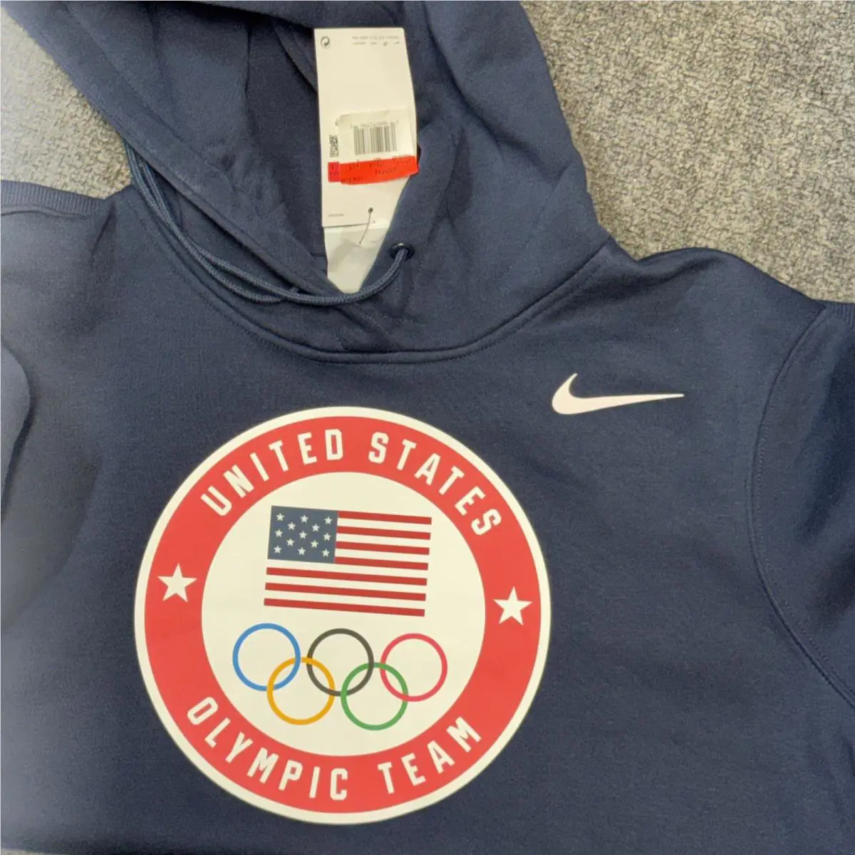 Nike clothing - Navy Blue, Red, White 4