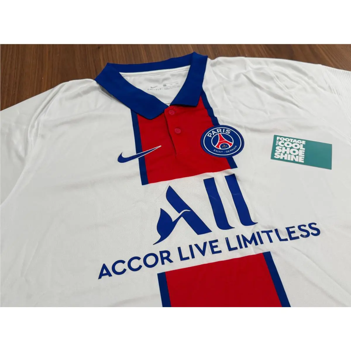 Nike clothing - White 1