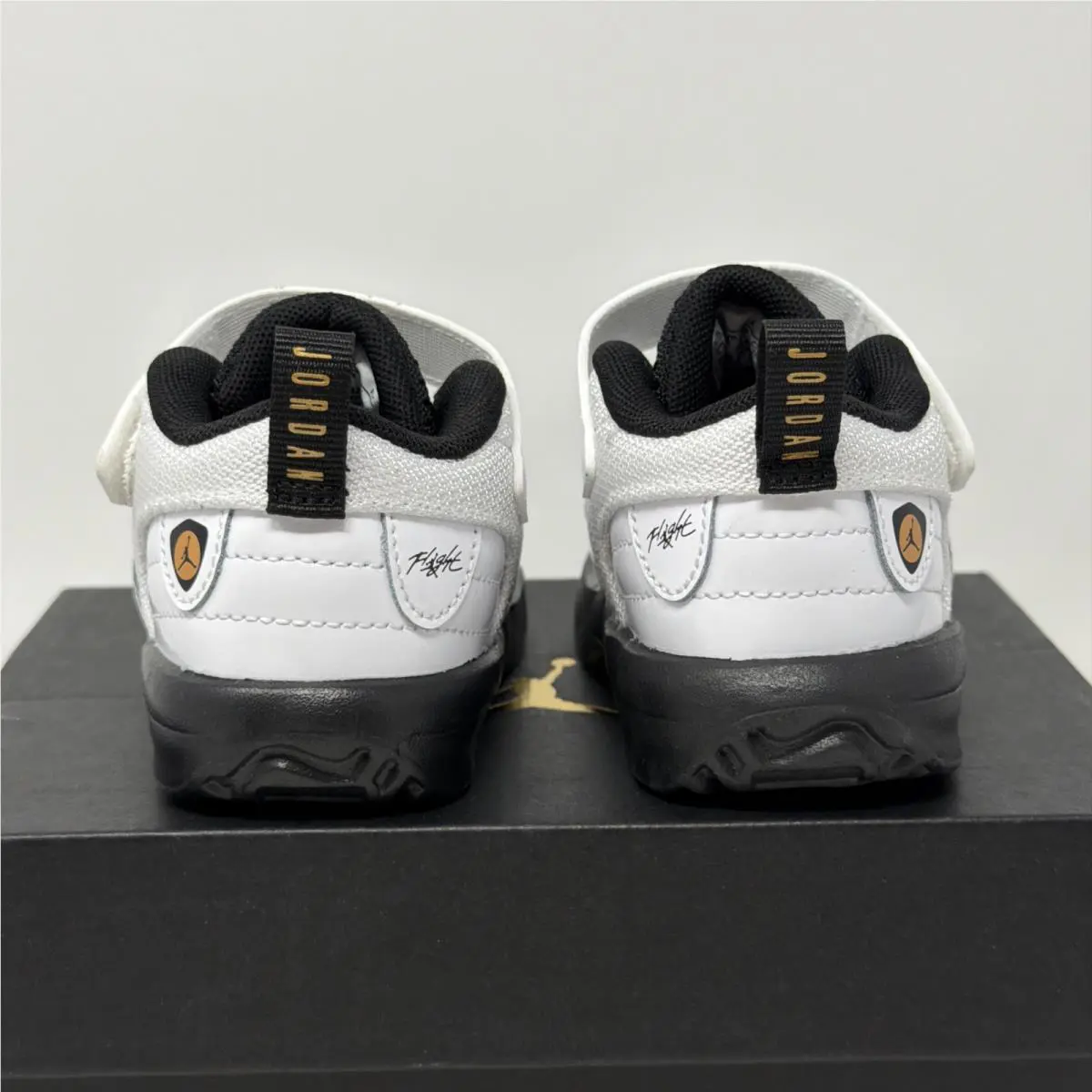 Nike shoes - Jordan Max Aura 6 - Max Aura - FQ8296 101 - White (UPC: 0197597039657) 12