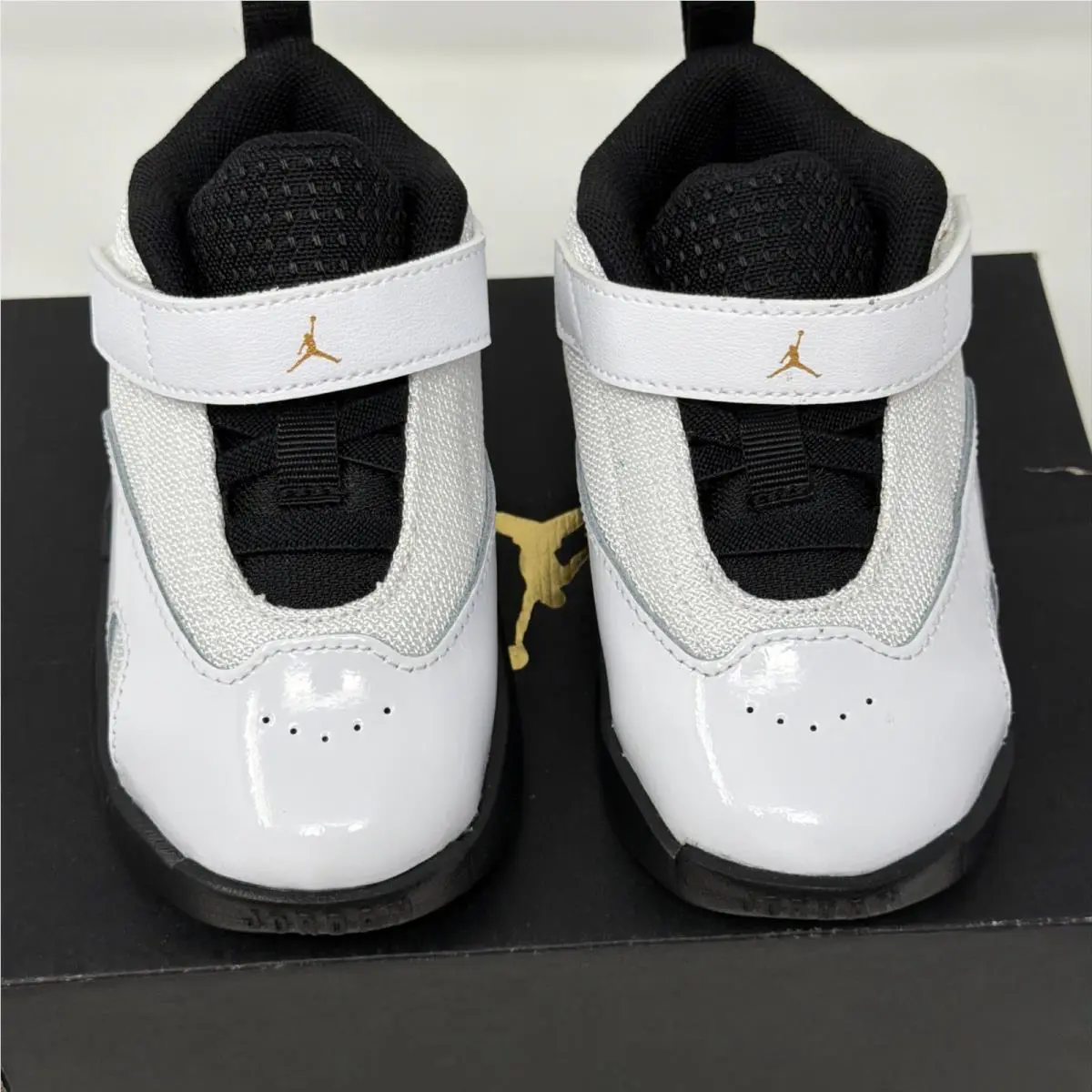 Nike shoes - Jordan Max Aura 6 - Max Aura - FQ8296 101 - White (UPC: 0197597039657) 16