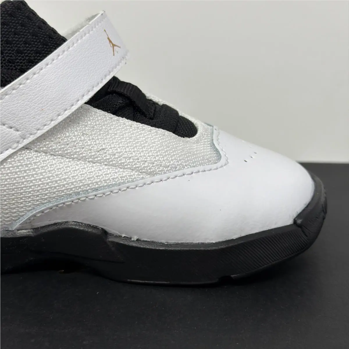 Nike shoes - Jordan Max Aura 6 - Max Aura - FQ8296 101 - White (UPC: 0197597039657) 4