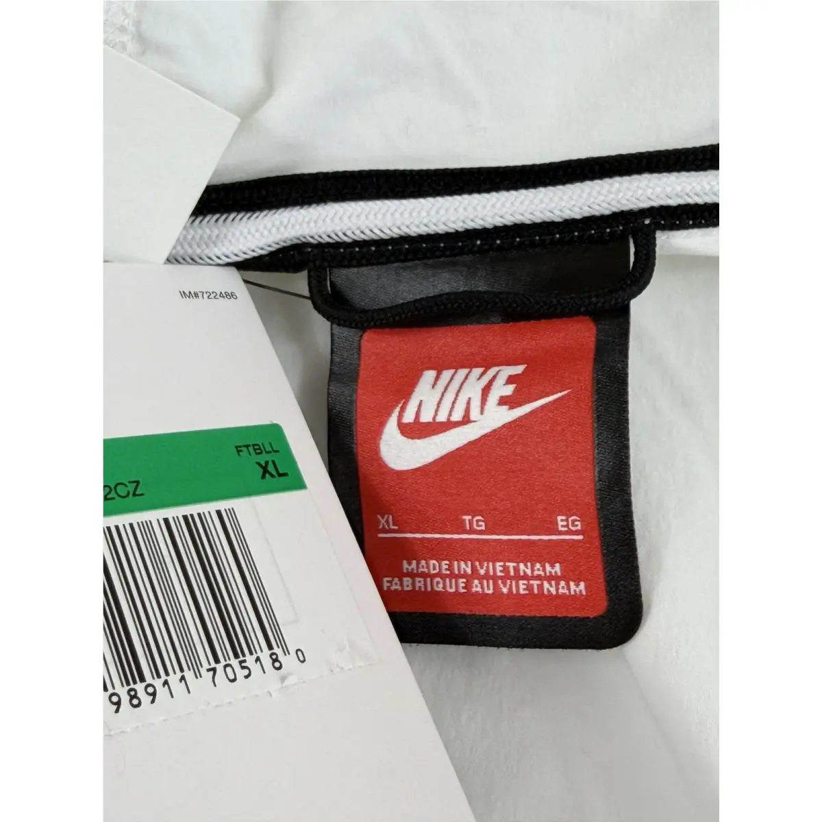 Nike clothing - White 7