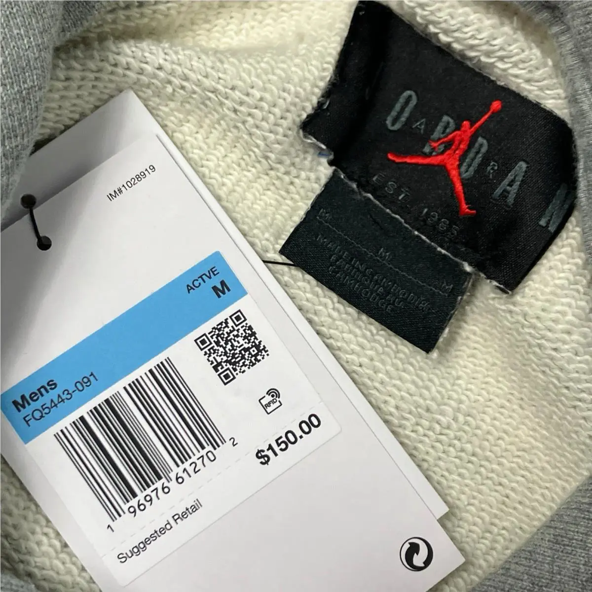 Nike clothing - FQ5443-091 - FQ5443-091 - Gray 4