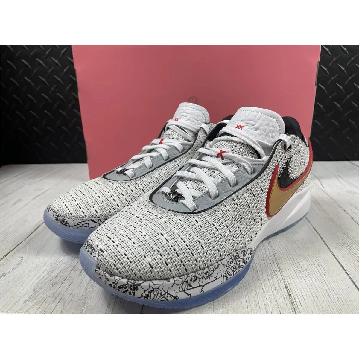 Nike shoes - Lebron XX - Lebron - Dj5422100 - White (UPC: 0196152641465) 3