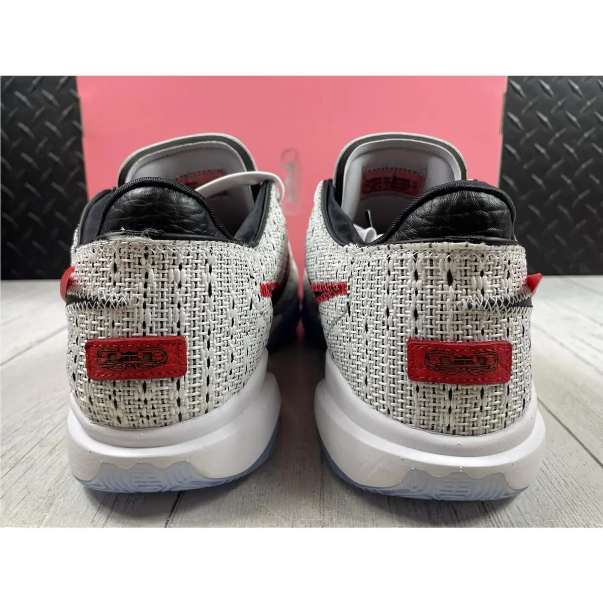 Nike shoes - Lebron XX - Lebron - Dj5422100 - White (UPC: 0196152641465) 5