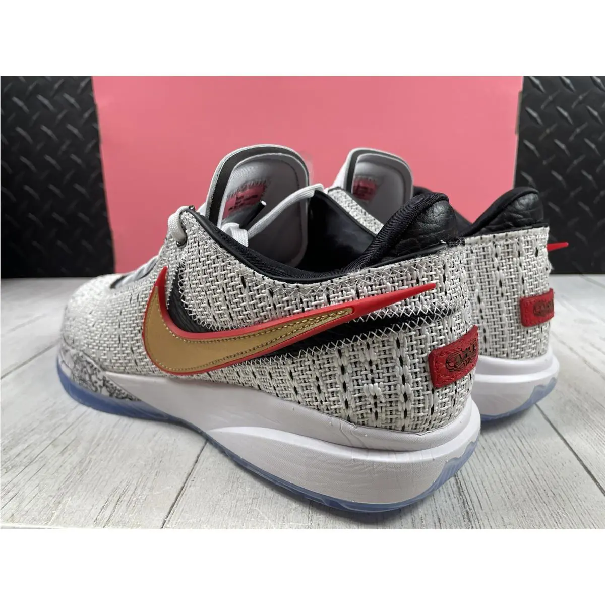 Nike shoes - Lebron XX - Lebron - Dj5422100 - White (UPC: 0196152641465) 6