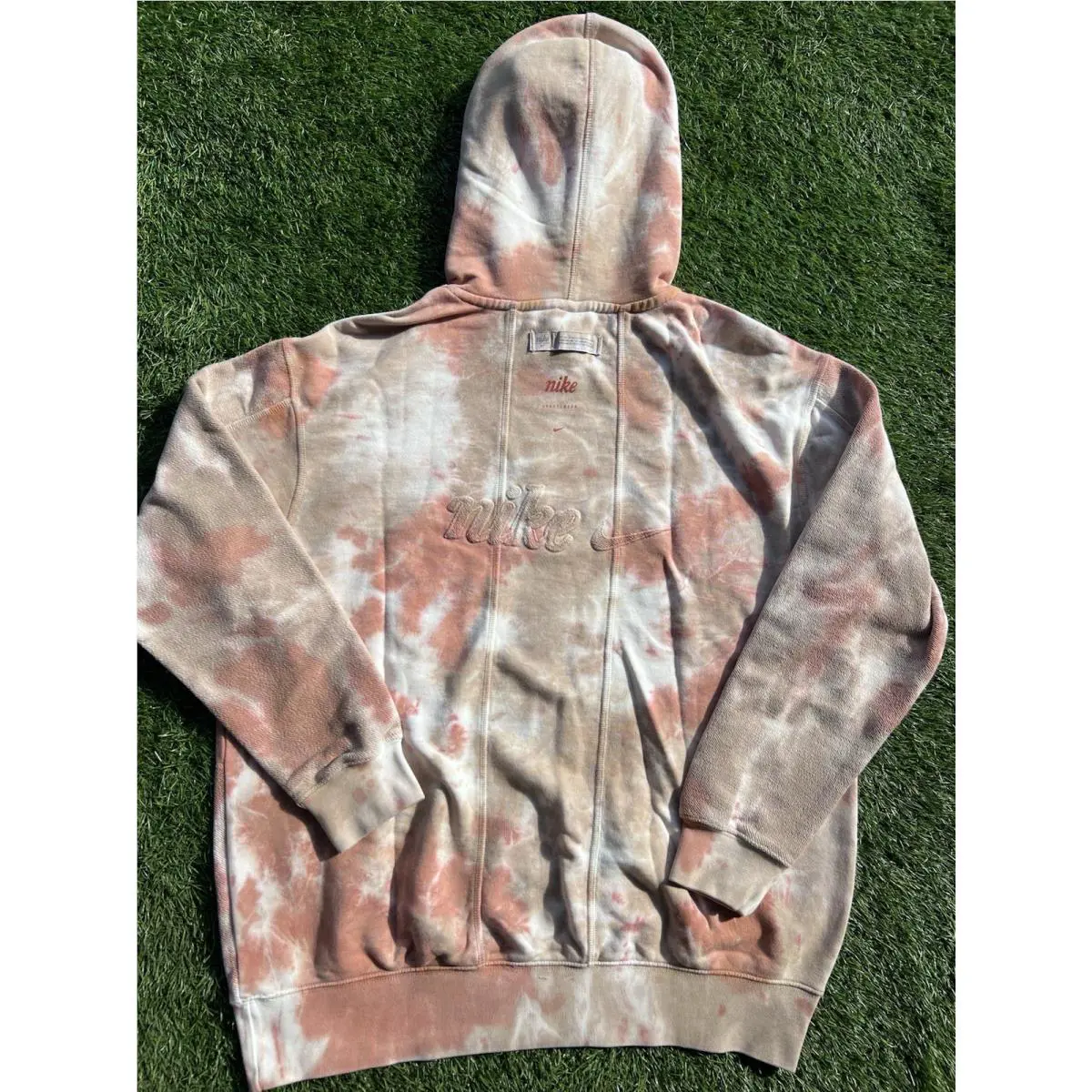 Nike clothing - DO6213-825 - DO6213-825 - Color Burnt Sunrise | Rattan | Hemp 12