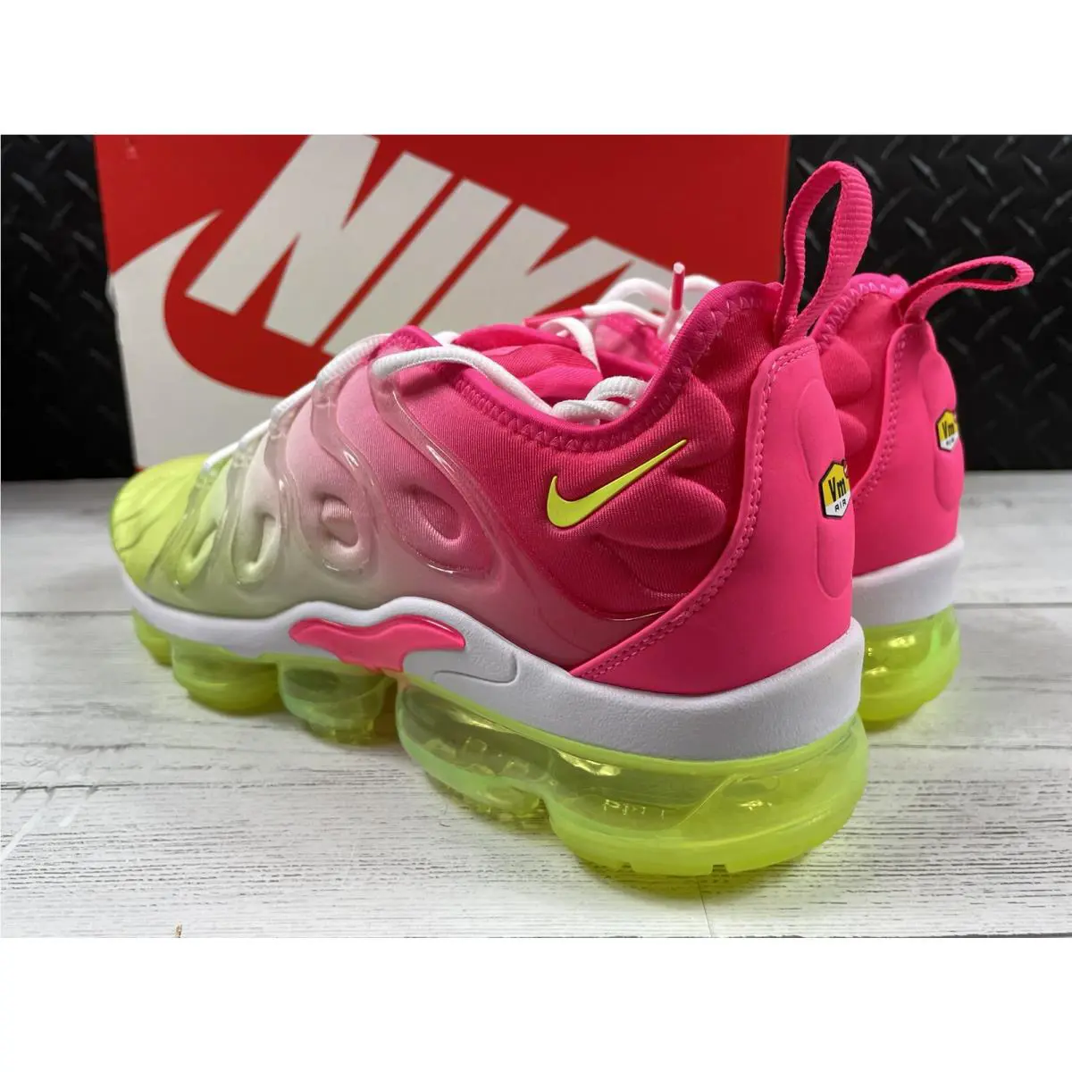 Nike shoes - Nike Air Vapormax Plus - Air Vapormax Plus - DC 2045 900 - Multicolor (UPC: 0194499768715) 5