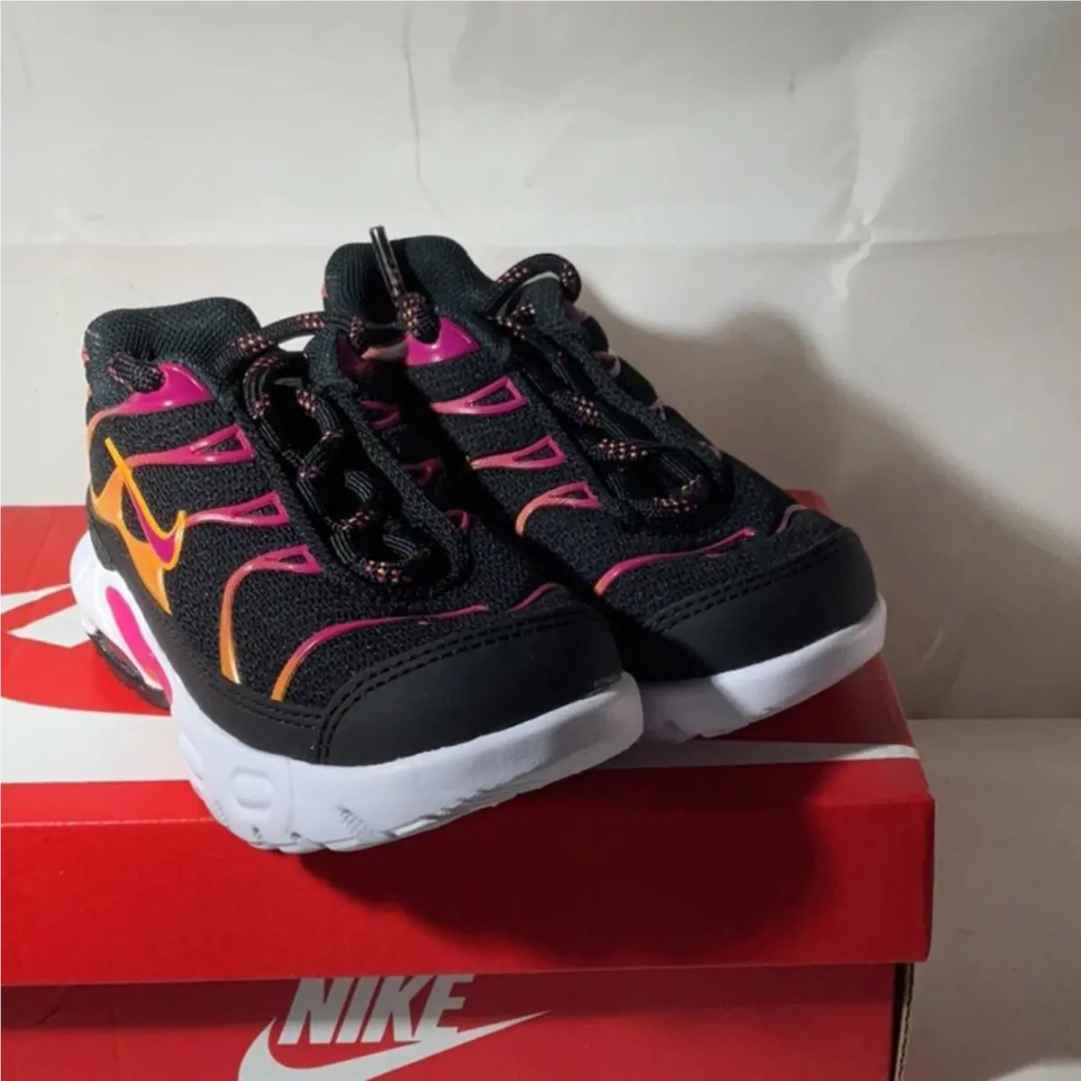 Nike shoes - Nike Air Max Plus - Air Max Plus - Black 3