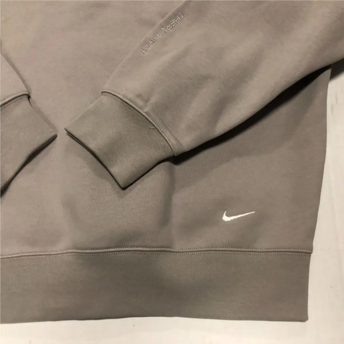 Nike clothing - College Grey (UPC: 198485051003) 4