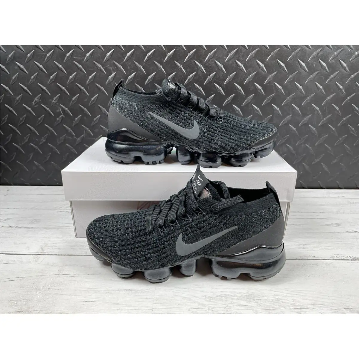 Nike shoes - Nike Air Vapormax Flyknit - Air Vapormax Flyknit - AJ6910-002 - Black 0