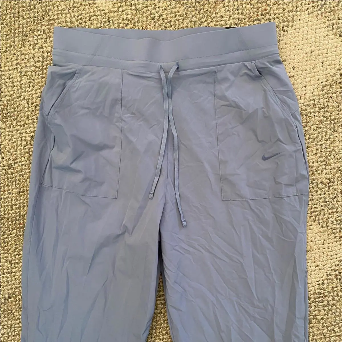 Nike clothing - Gray (UPC: 194502515046) 0