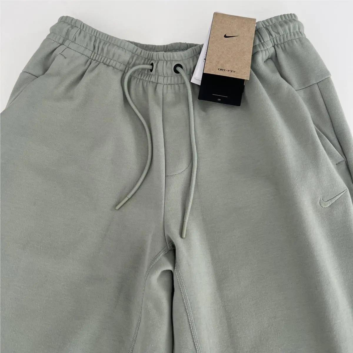 Nike clothing - Green 7