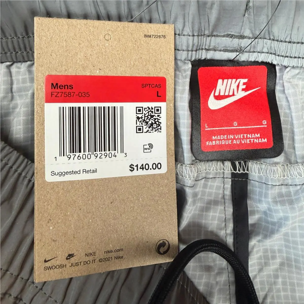 Nike clothing - Silver 0