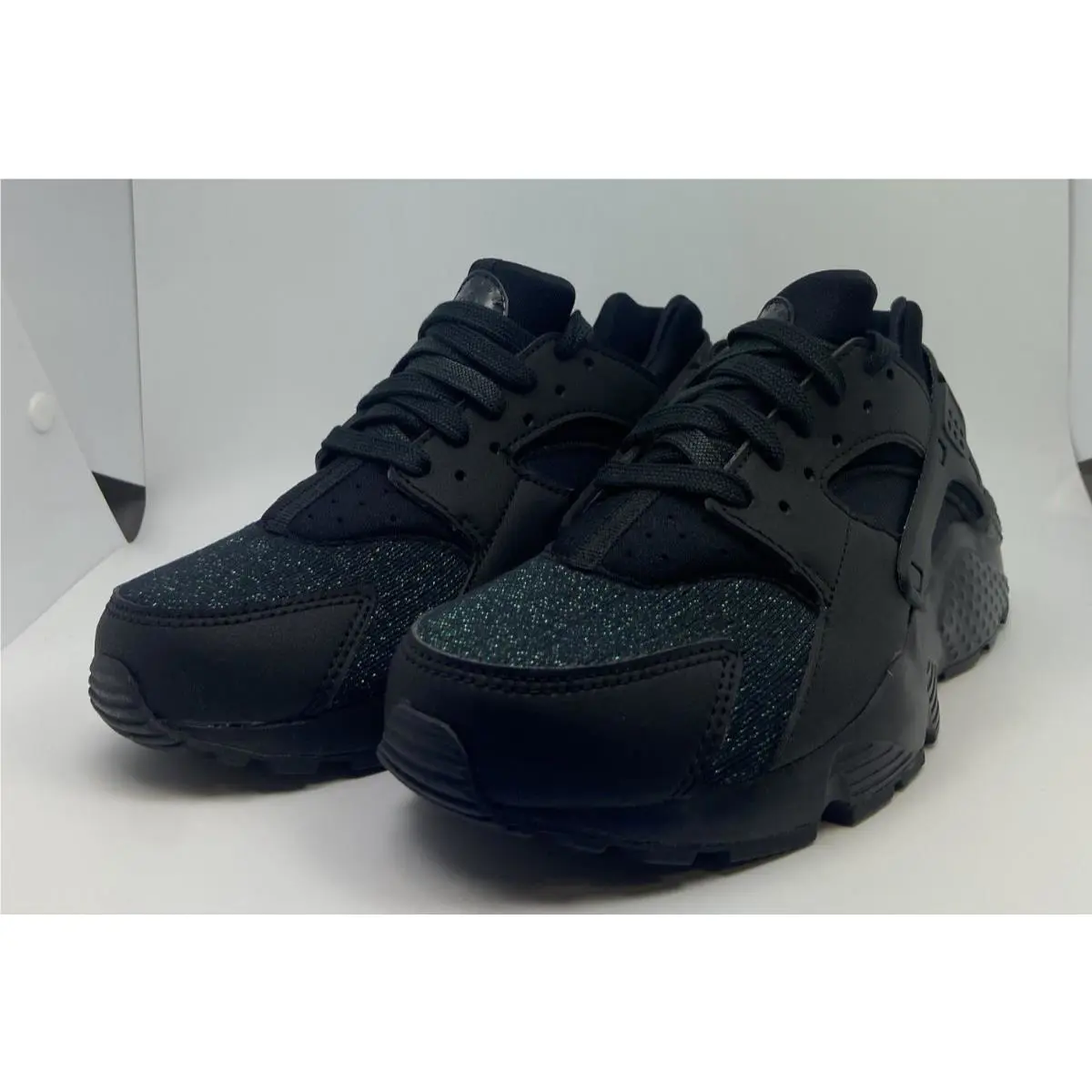 Nike shoes - Nike Huarache Run - Huarache Run - Black (UPC: 826216223046) 1