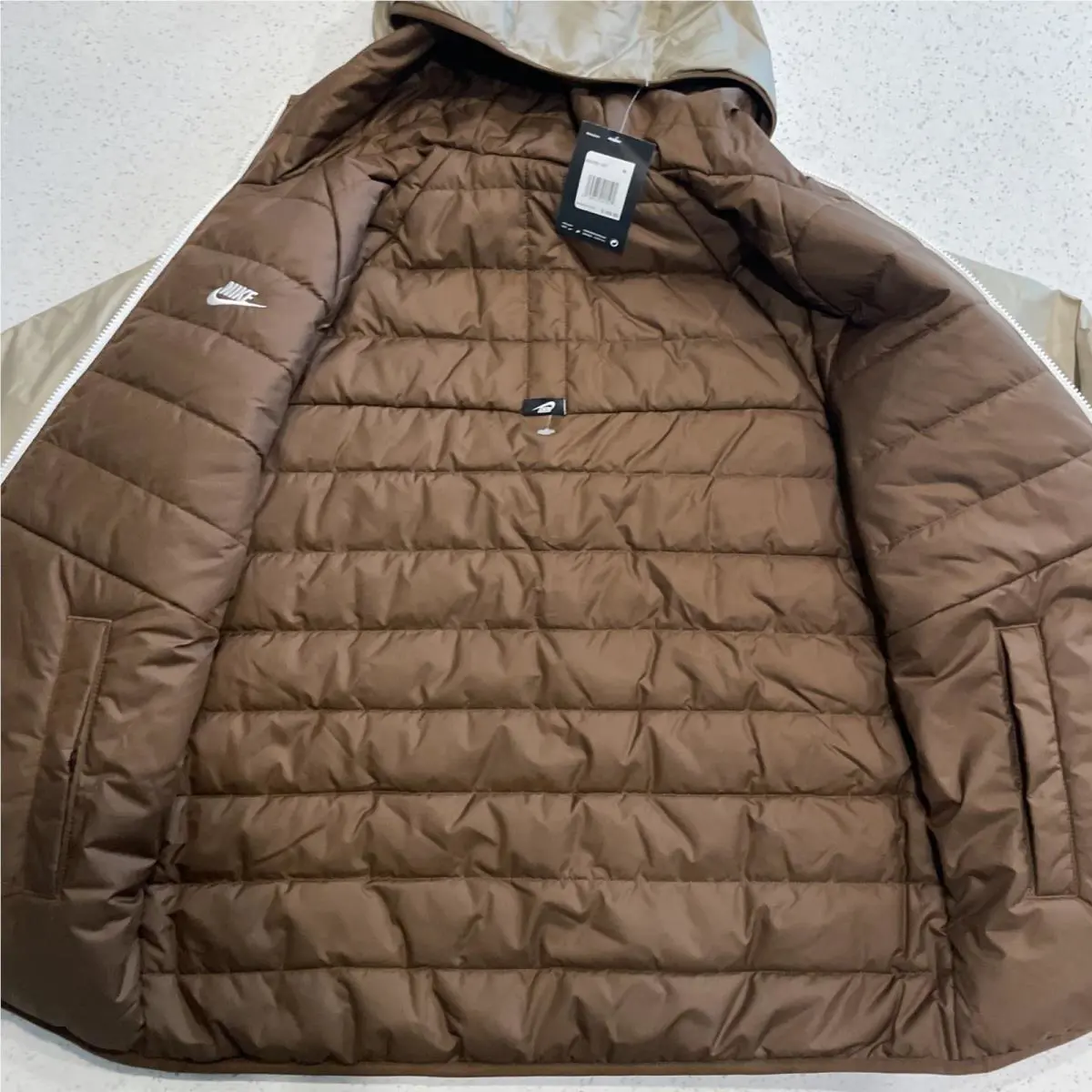 Nike clothing - Nike Sportswear Therma-FIT Legacy - Sportswear Legacy - Brown 4