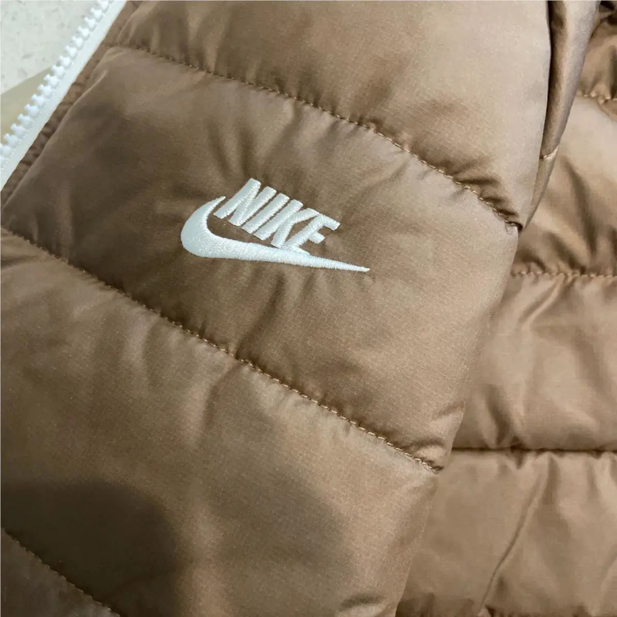 Nike clothing - Nike Sportswear Therma-FIT Legacy - Sportswear Legacy - Brown 5