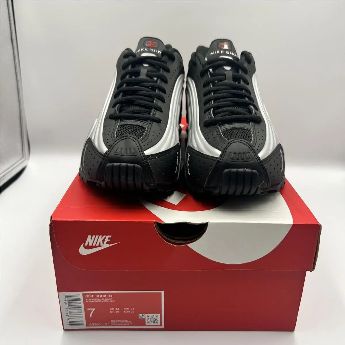 Nike shoes - Nike Shox - Shox - AR3565 011 - Black 3