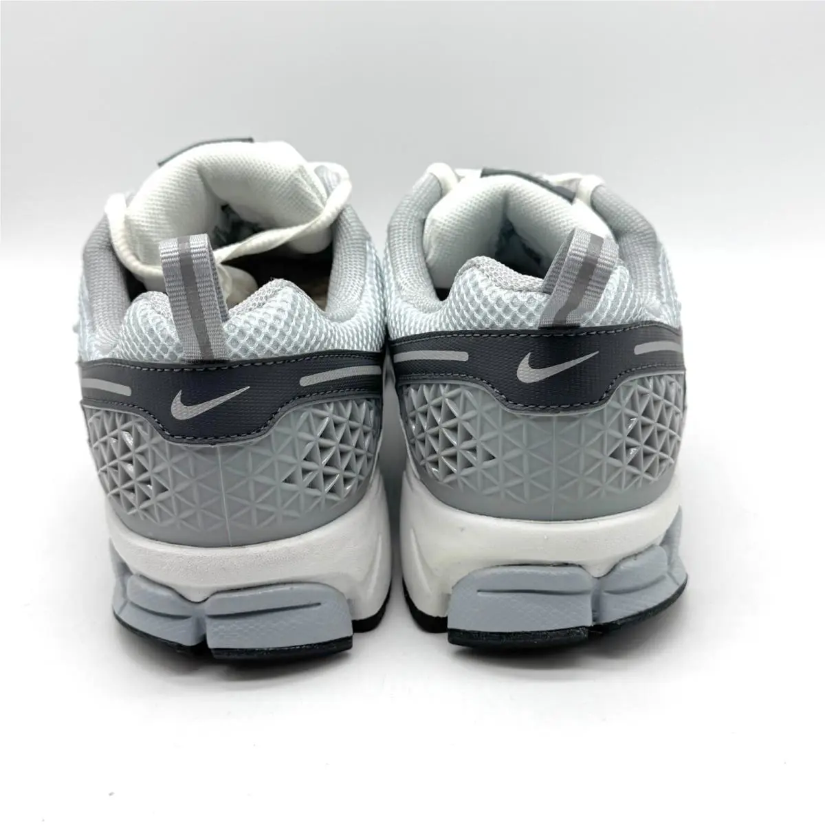 Nike shoes - Nike Vomero 5 - Vomero - HF6998-002 - Silver (UPC: 197599682608) 2