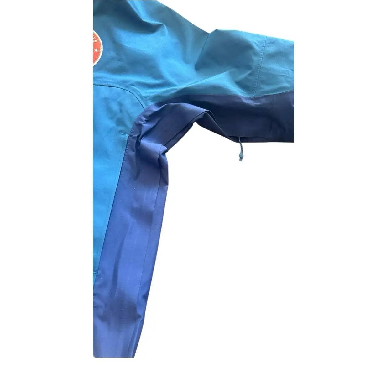 Nike clothing - Blue (UPC: 0195243915294) 1