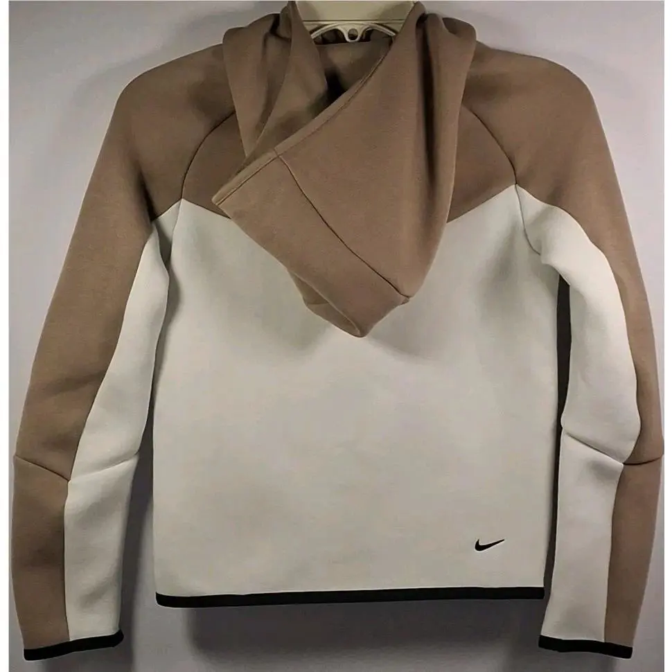 Nike clothing - HV5867-121 - HV5867-121 - Khaki 4
