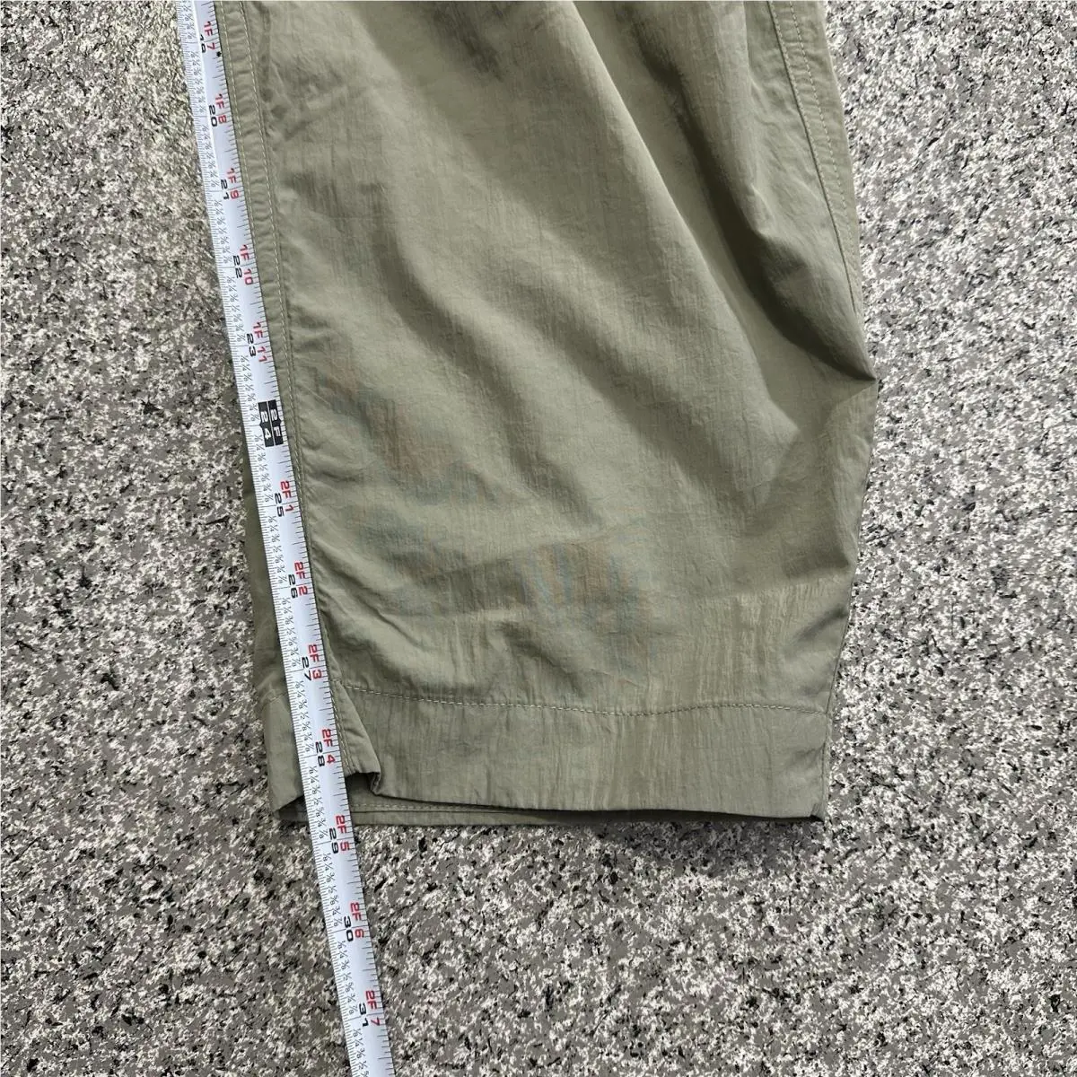 Nike clothing - Green (UPC: 197863220437) 6